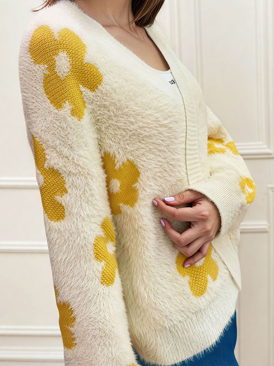 Pattern Cable Knit Cardigan