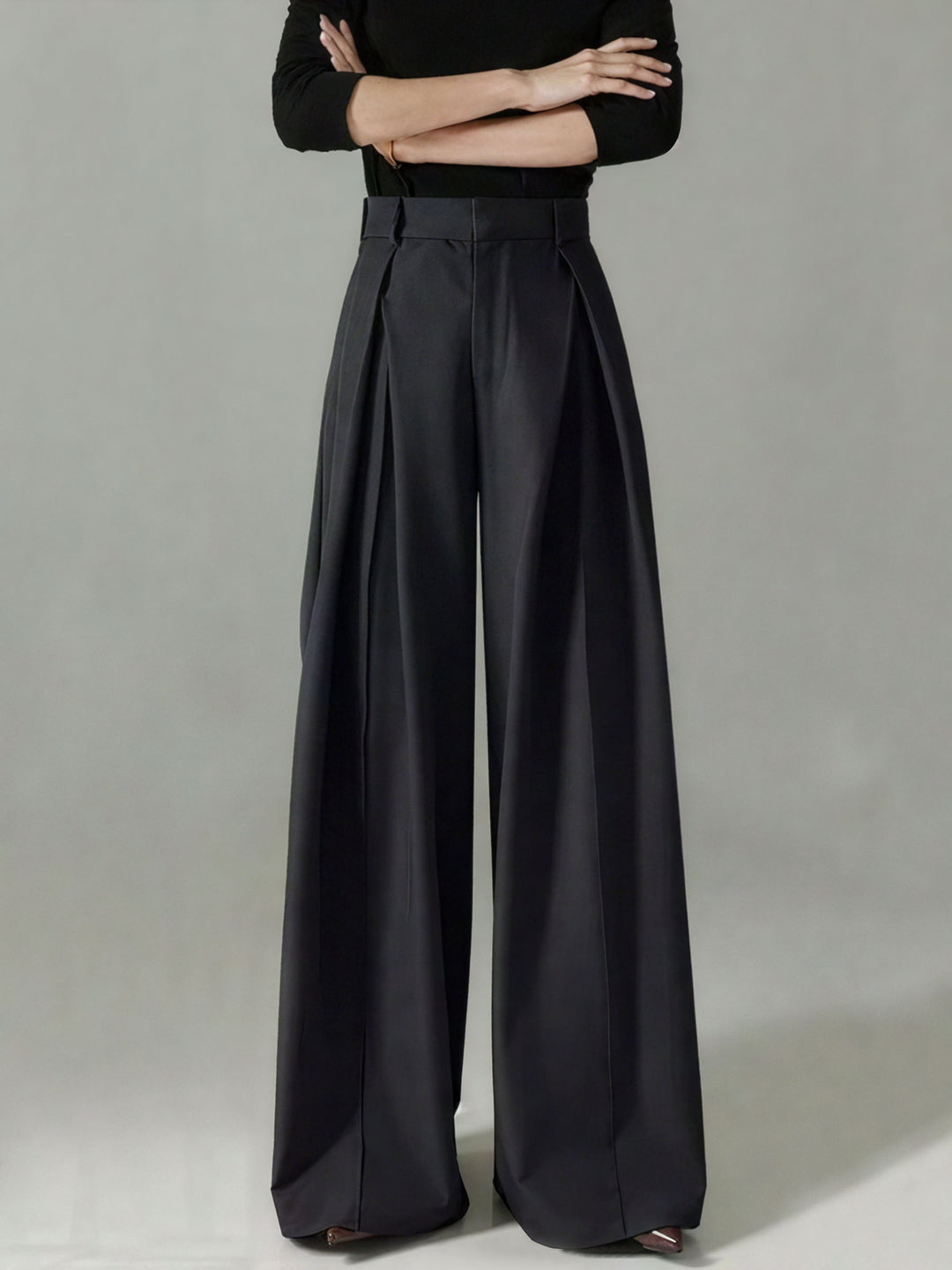 Mid-Waisted Pleated Wide-Leg Pants