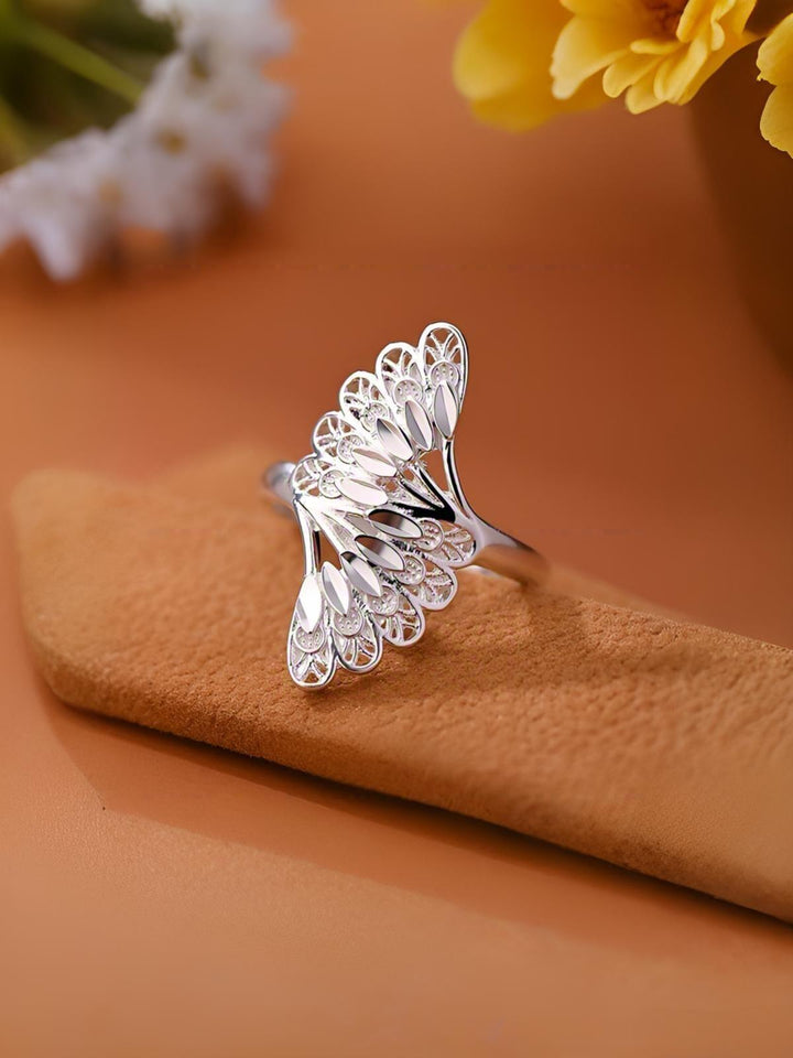 Peacock Ring