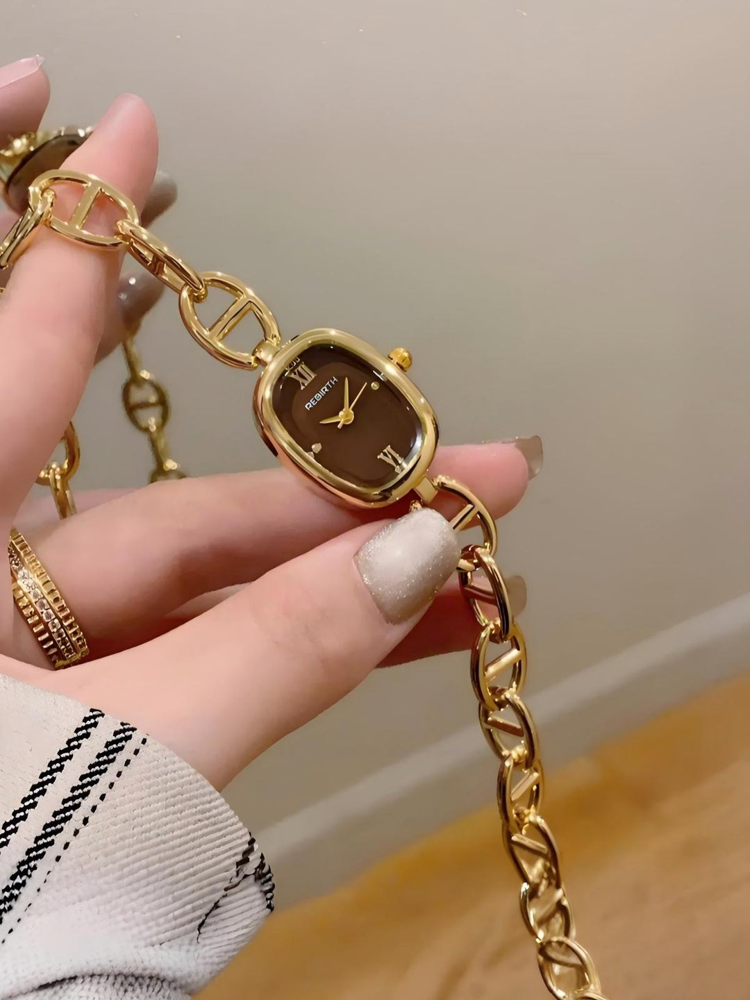 Mier Quartz Watch