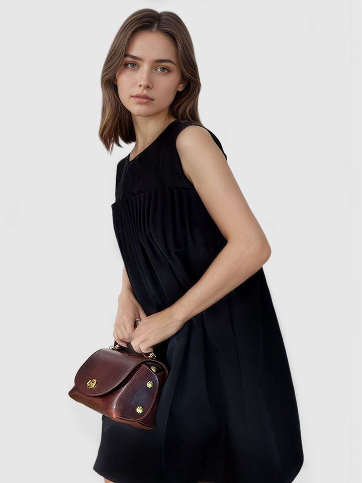 Pleated Sleeveless Black Shift Dress