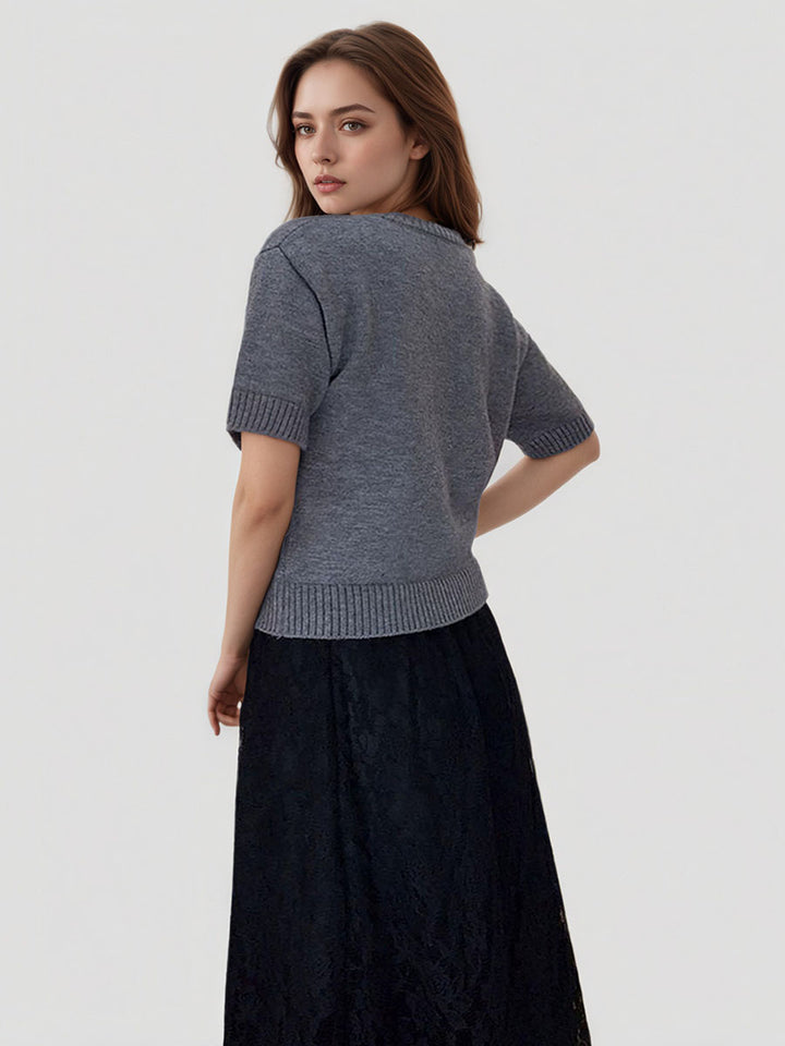 Solid Color Slimming Sweater