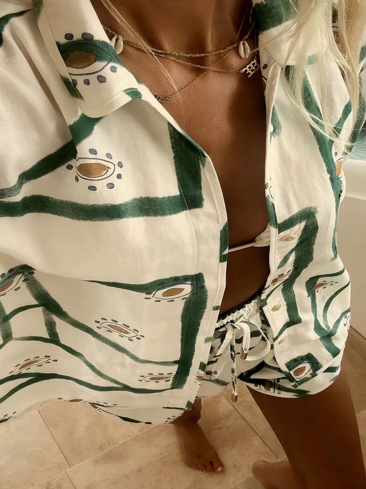 Contrast Color Striped Shorts Set