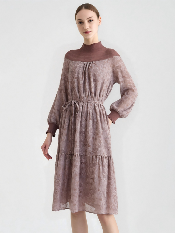 Loose-Fit Retro Shift Dress