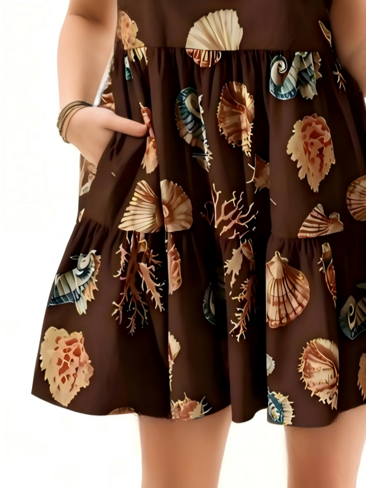 Mir Dress with a Shell Pattern