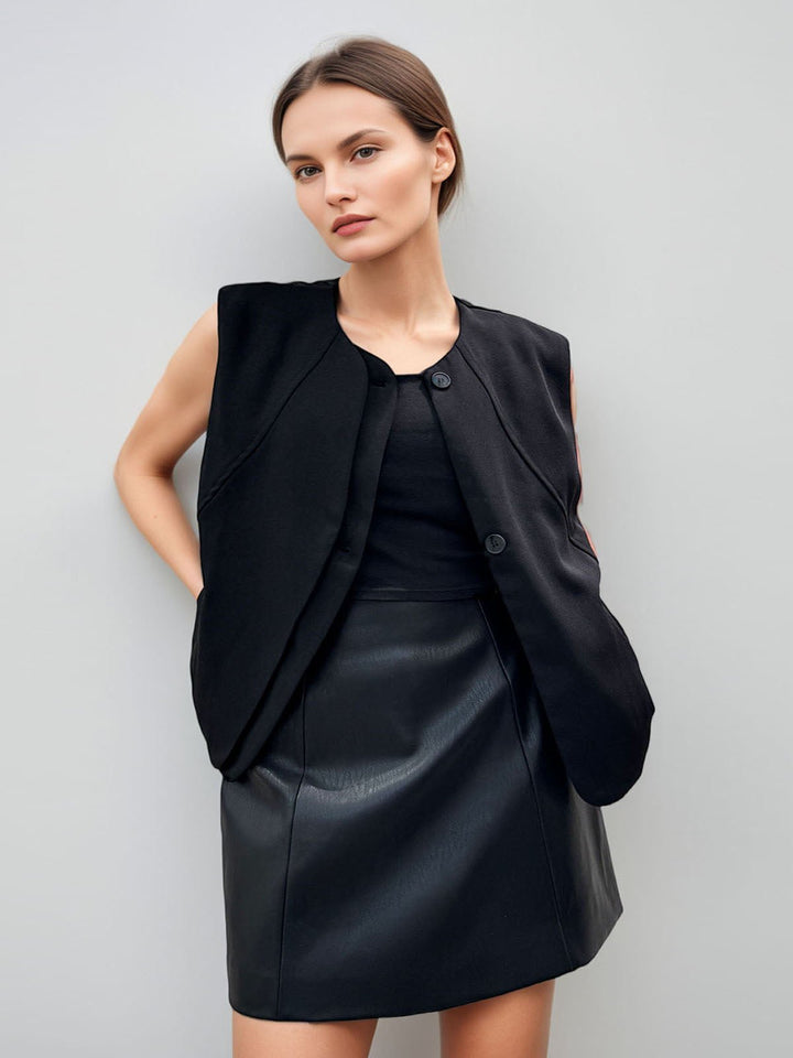 Asymmetric Button Pocket Detail Vest