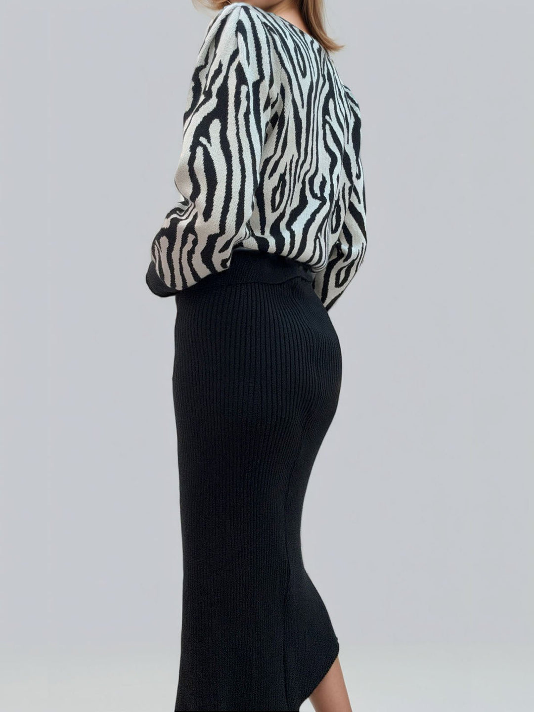 Irregular Ruffles Pleated Skirts