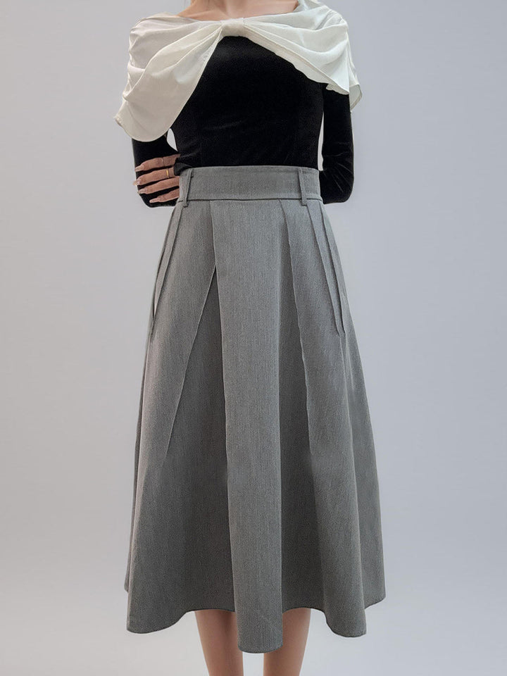 Mid Waist Flared Pleated Skirt