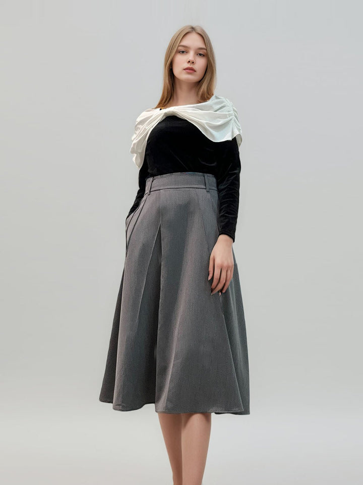 Mid Waist Flared Pleated Skirt