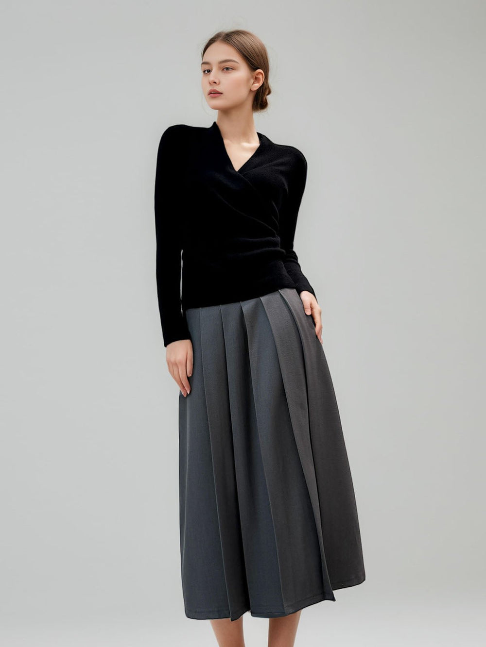 Solid Color Pleated Skirt HONEEAR
